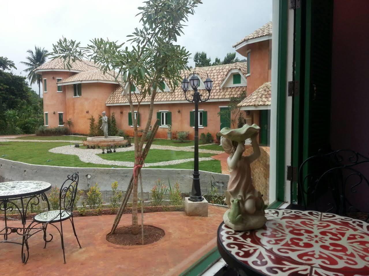 Cinque Terre Resort Thong Pha Phum Zewnętrze zdjęcie